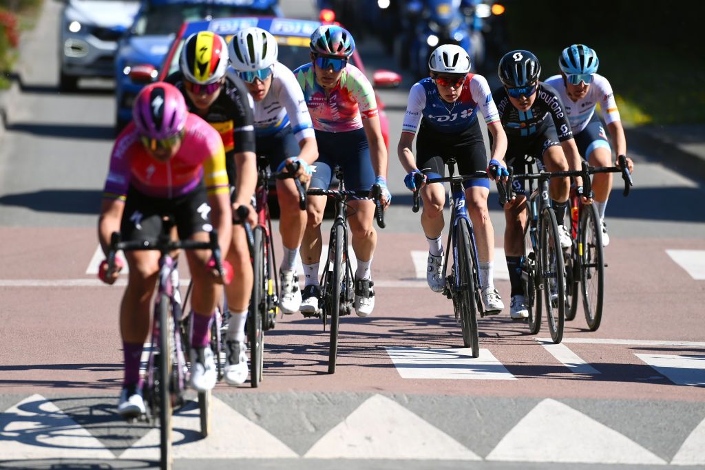 ROUBAIX FRANCE APRIL 16 LR Elise Chabbey of Switzerland and CanyonSRAM Racing Team Marta Cavalli of Italy and Team FDJ Nouvelle Aquitaine Futuroscope Floortje Mackaij of Netherlands and Team DSM and Lucinda Brand of Netherlands and Team Trek Segafredo compete in the breakaway during the 2nd ParisRoubaix 2022 Womens Elite a 1247km one day race from Denain to Roubaix ParisRoubaixFemmes ParisRoubaix on April 16 2022 in Roubaix France Photo by Tim de WaeleGetty Images