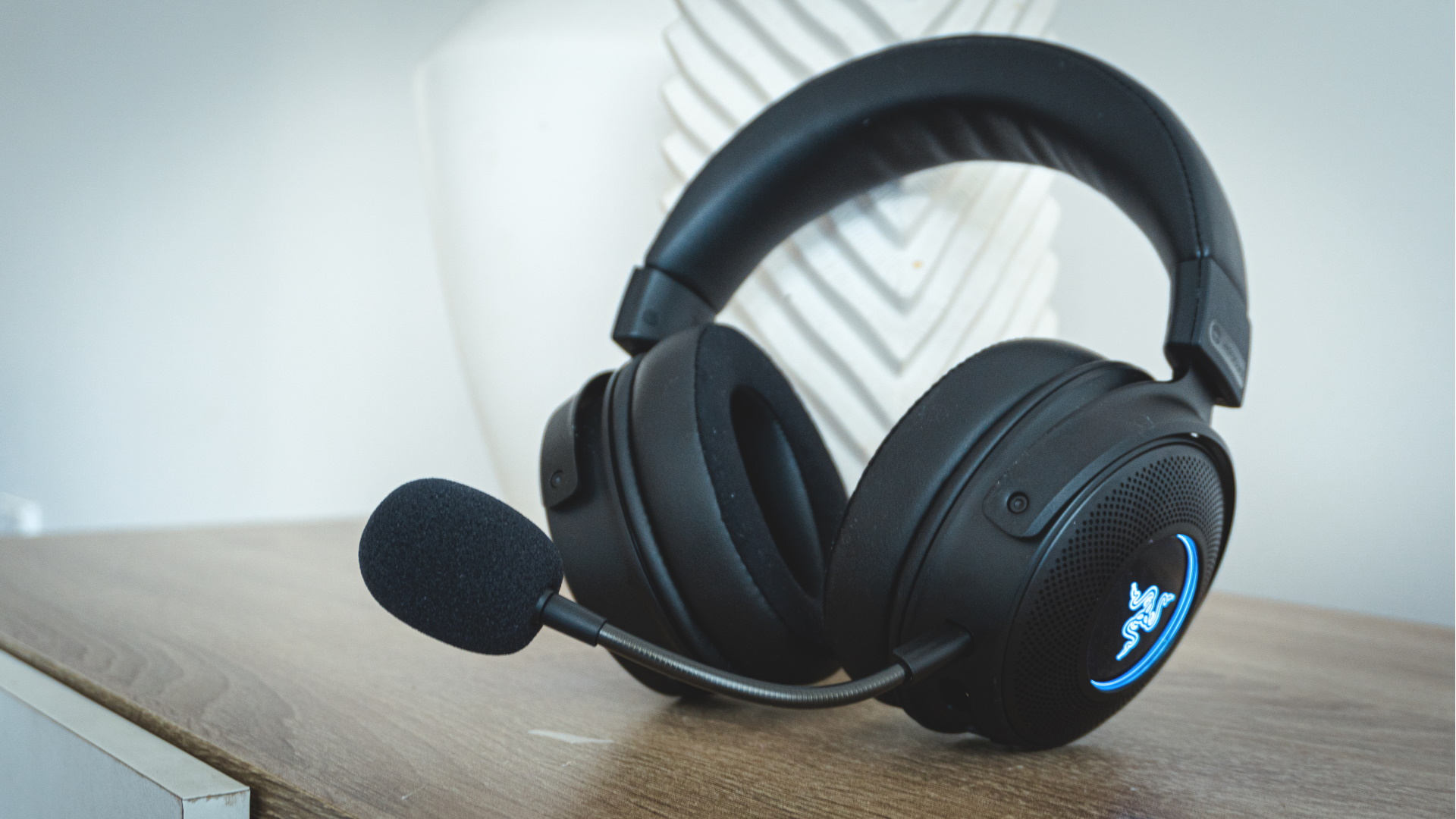 Razer Kraken V3 Pro Hypersense gaming headset review