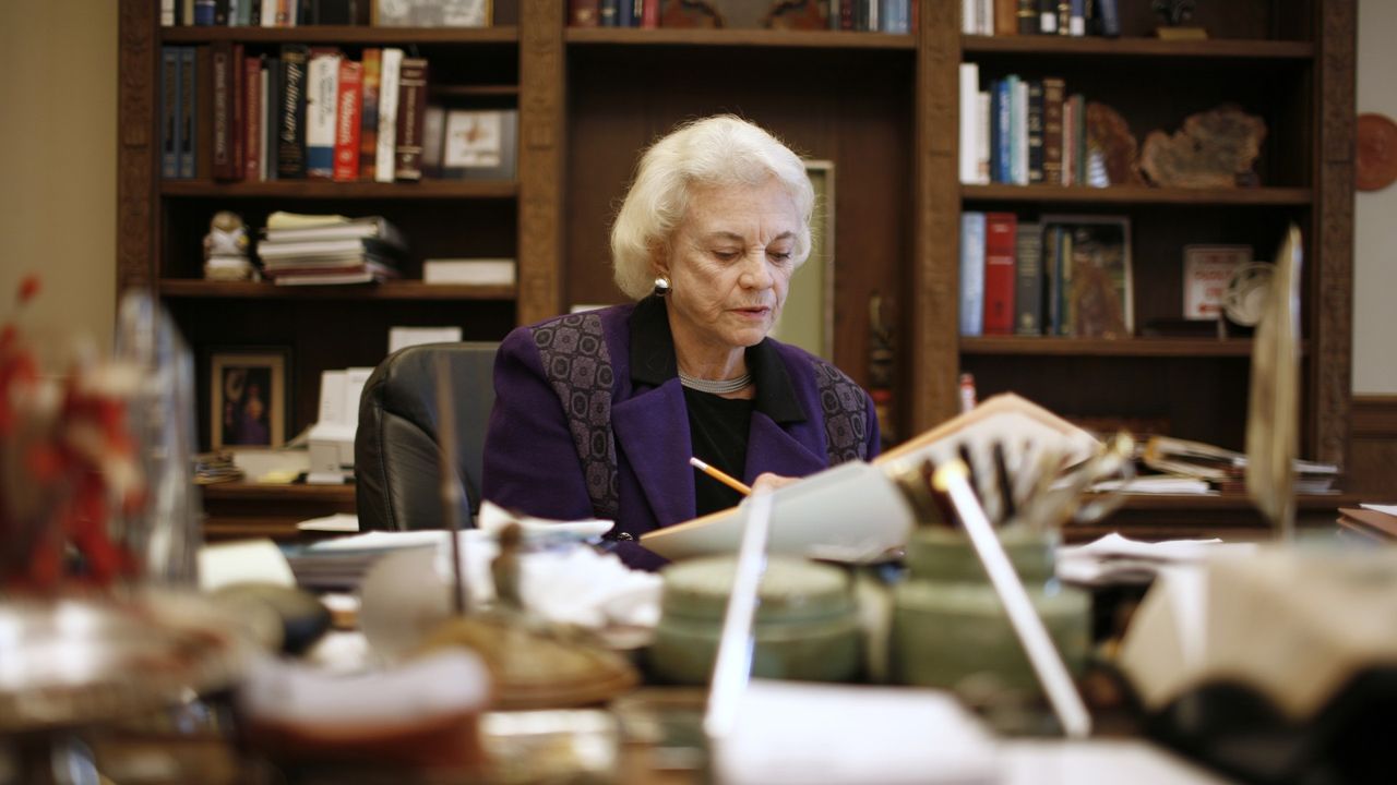 Former Supreme Court Justice Sandra Day O&#039;Connor in her offices at the United States Supreme Court on January 23, 2007 in Washington, D.C.