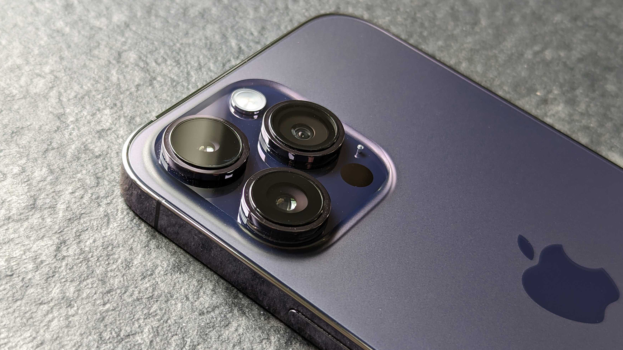 iphone 16 pro max camera upgrade