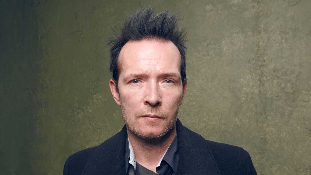 Scott Weiland studio portrait, 2015