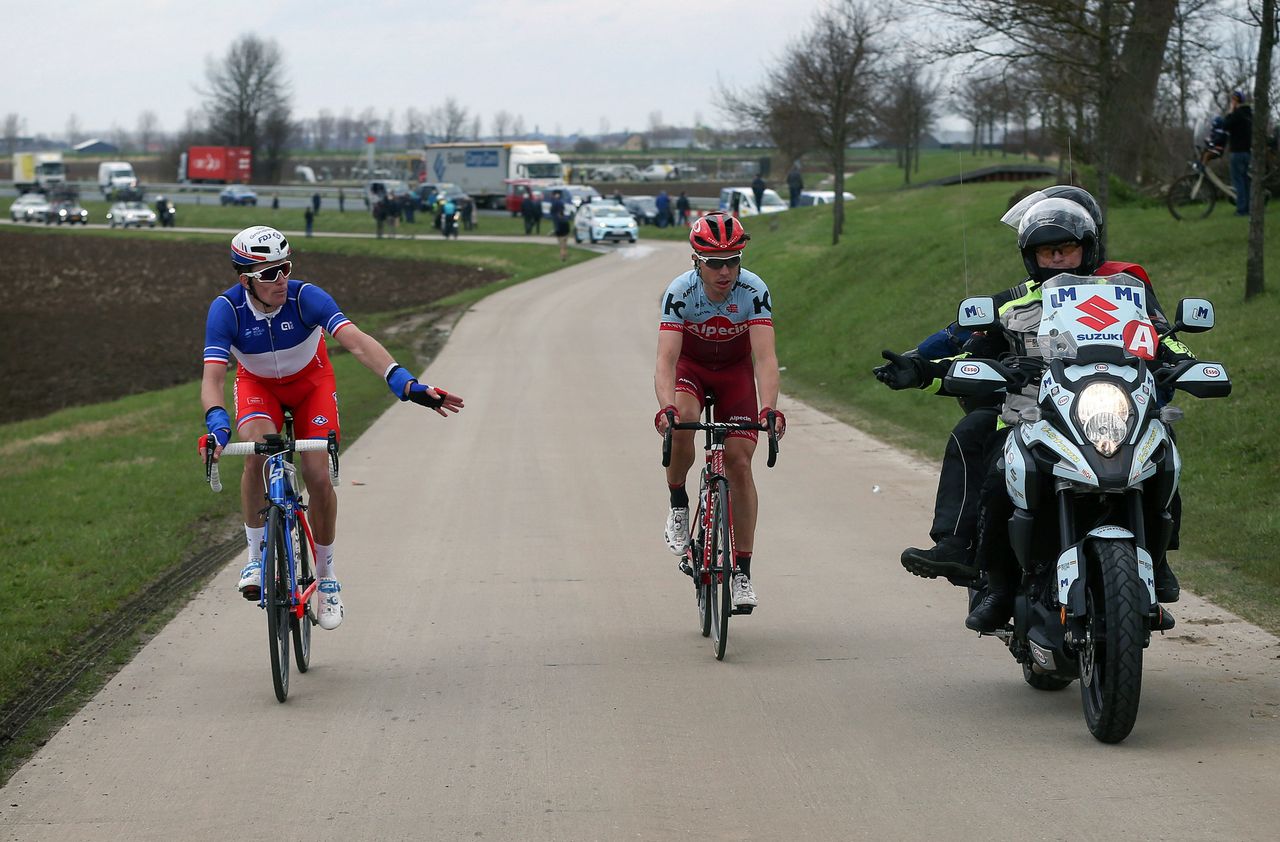 Riders are informed of their disqualification from the Scheldeprijs
