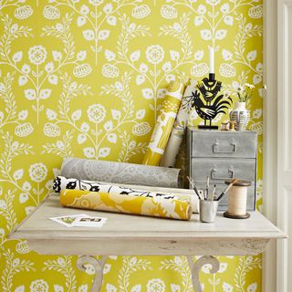 tangy yellow wallpaper