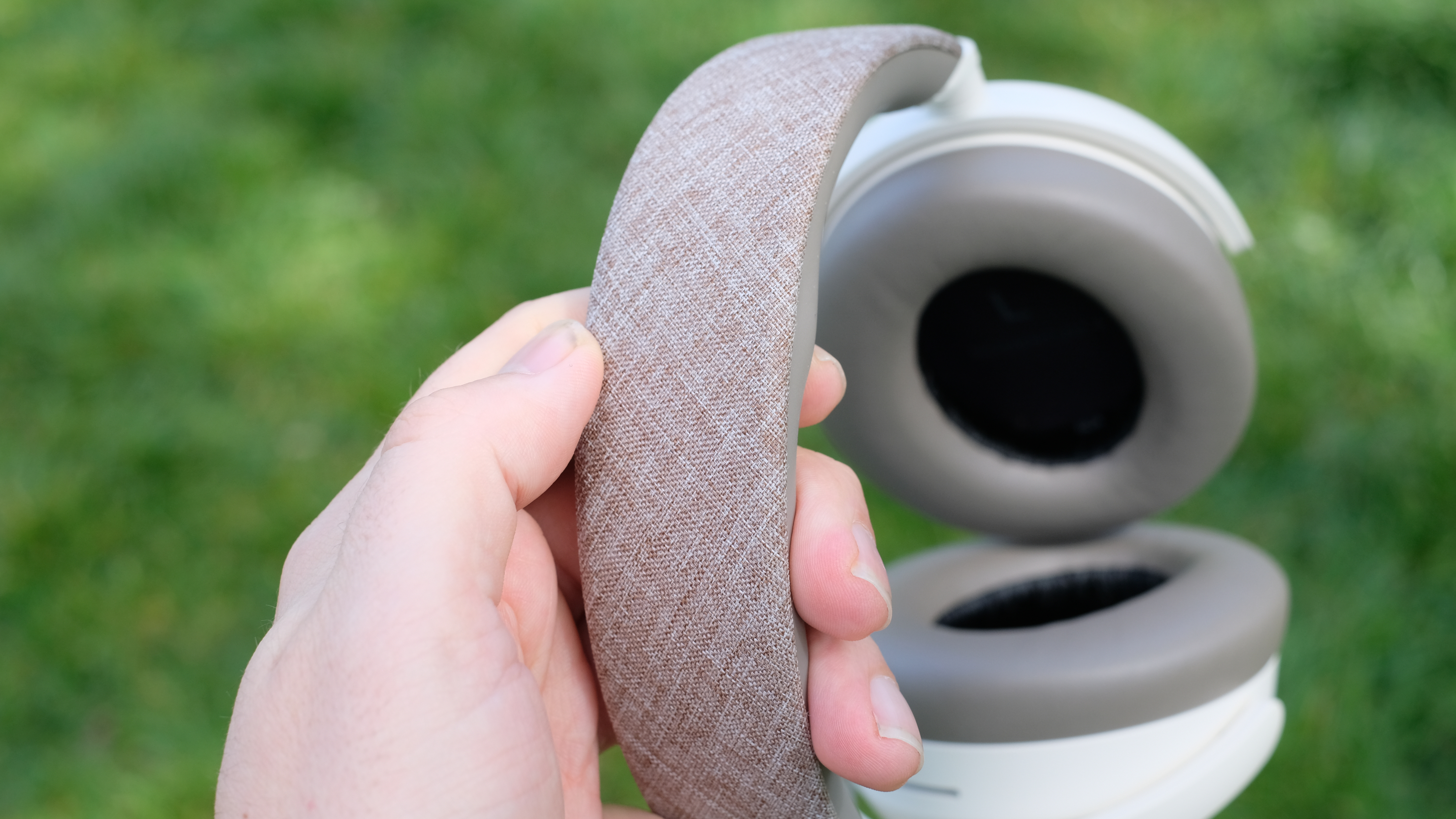 Photograph of Sennheiser Momentum 4 headphones