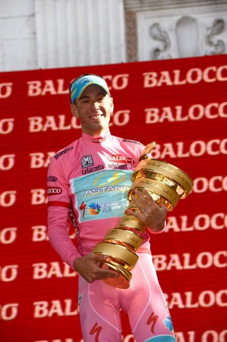 2013 Giro d'Italia champion Vincenzo Nibali (Astana)
