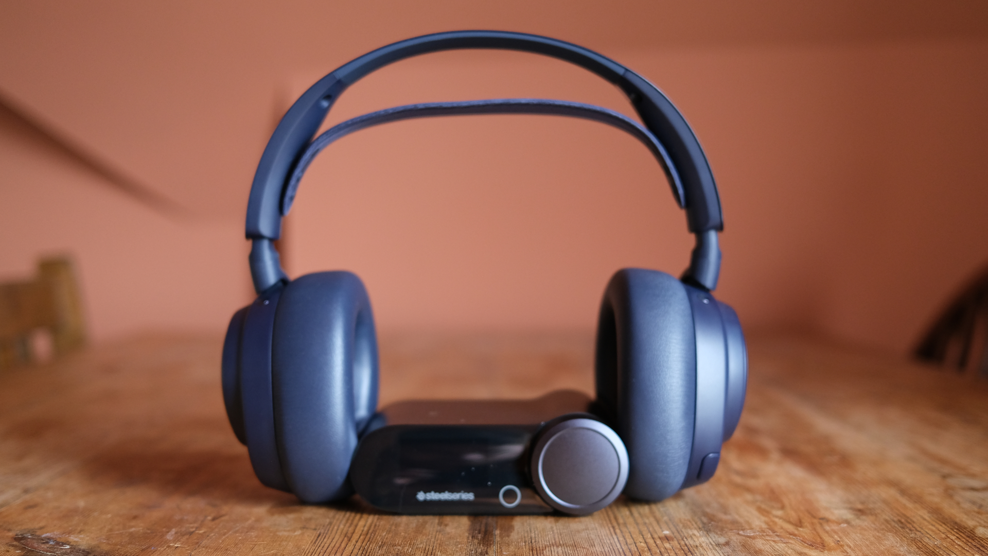 SteelSeries Arctis Nova Pro Omni