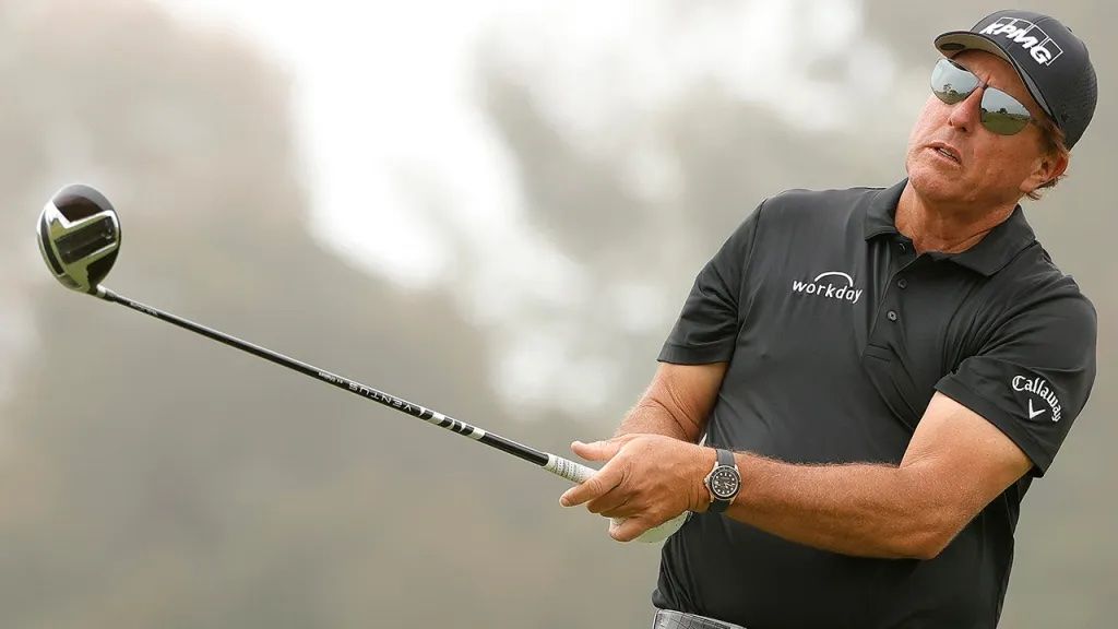 Photo of Phil Mickelson hitting a mini driver