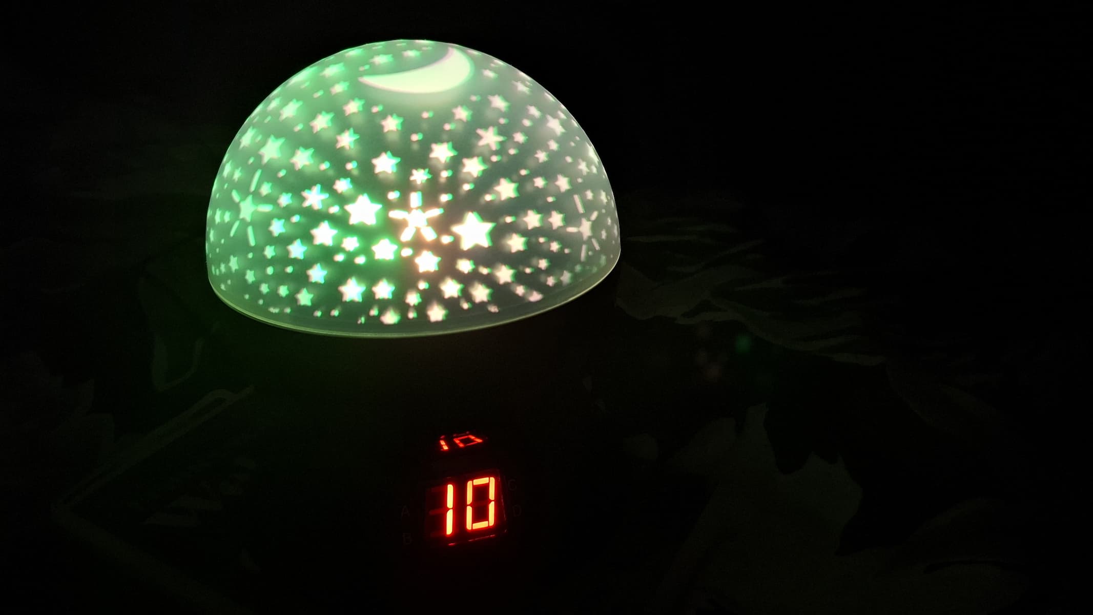 Moqoki Star Projector