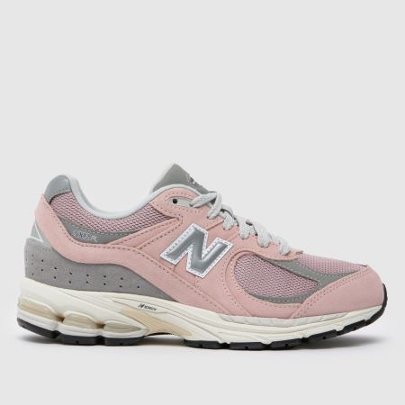 New Balance 2002r Trainers in Pale Pink