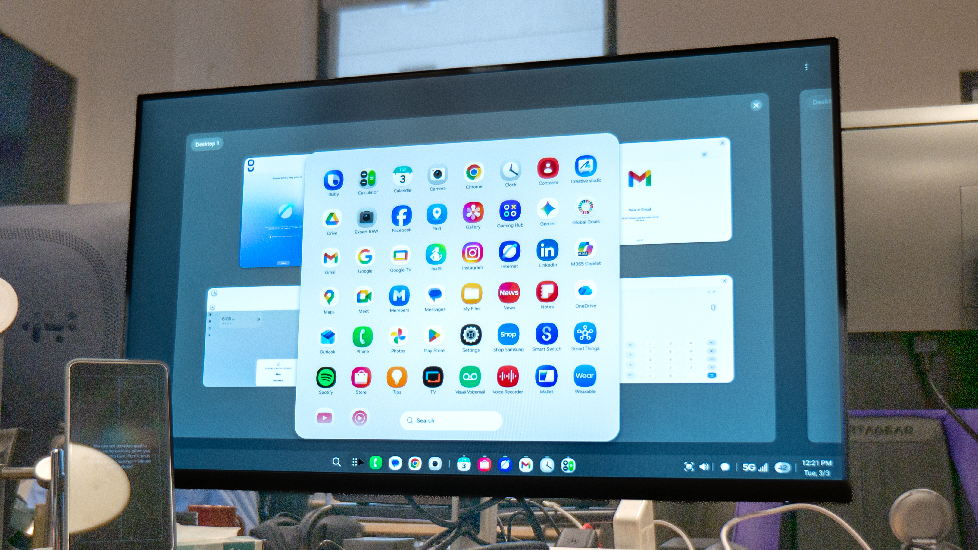 Samsung DeX with Galaxy S26