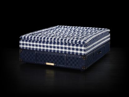 H&auml;stens Grand vividus bed