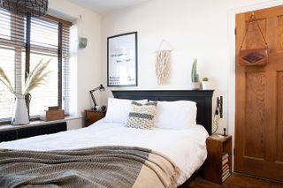 Scandi-style bedroom