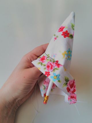 How to make bunting step four