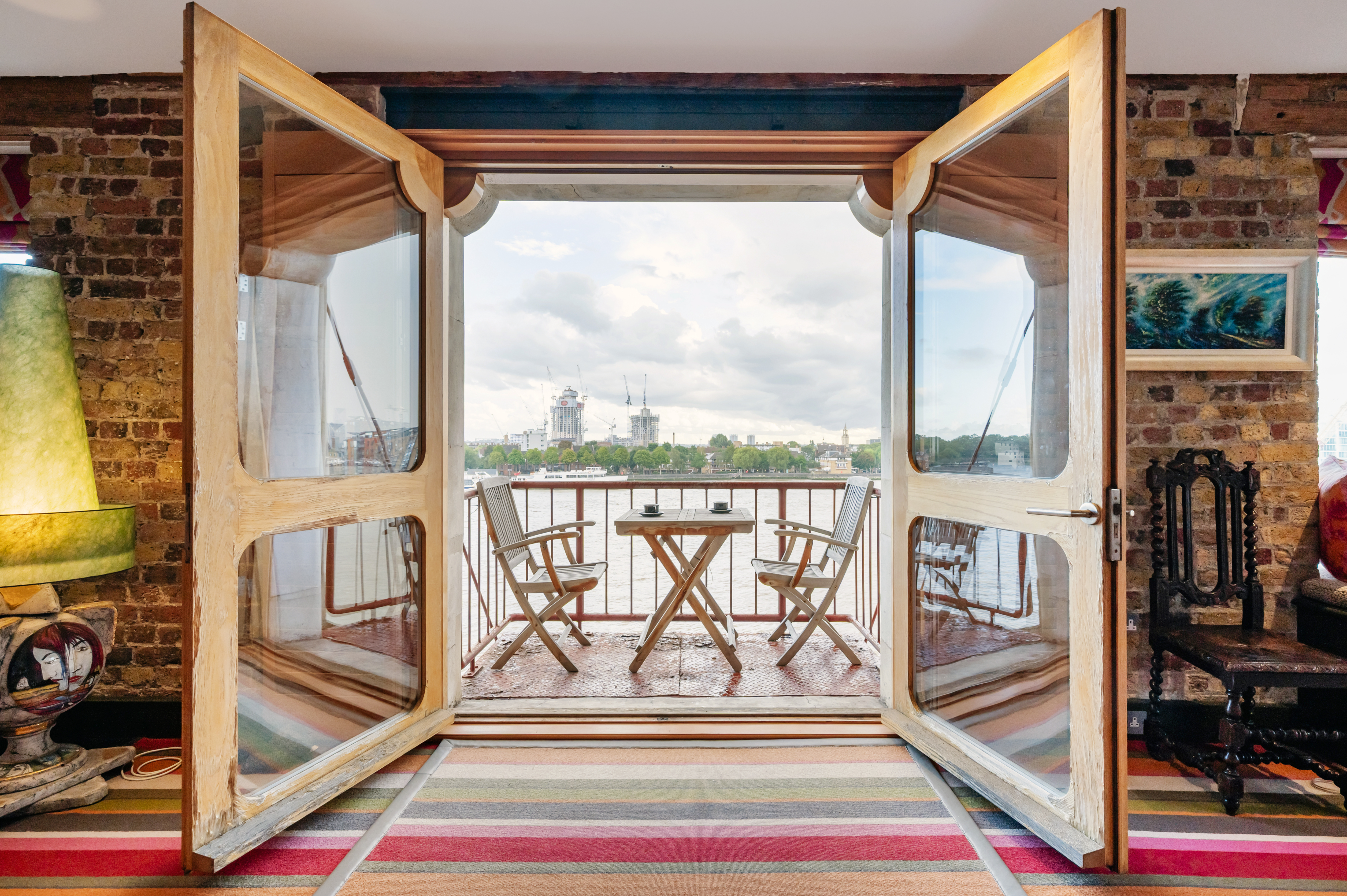 Oliver's Wharf apartment