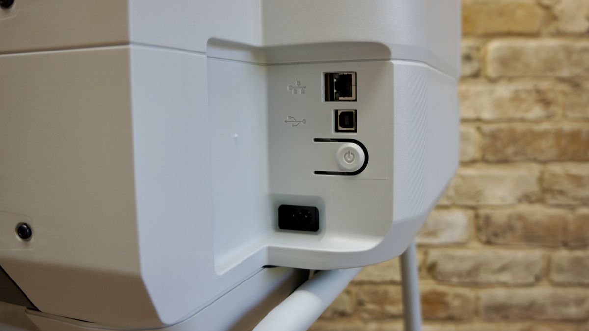 Rear I/O