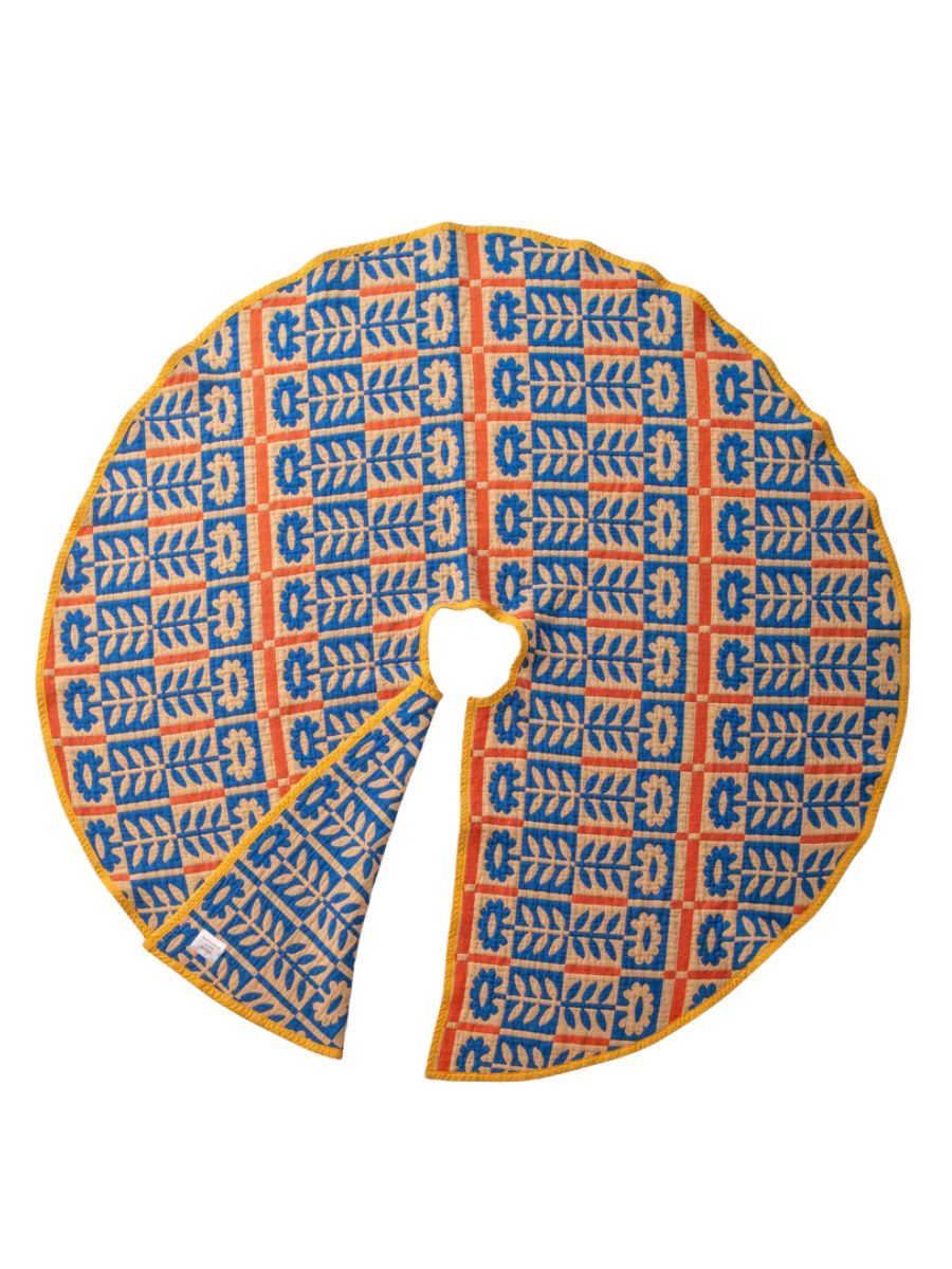 Stillwater Floral Tree Skirt