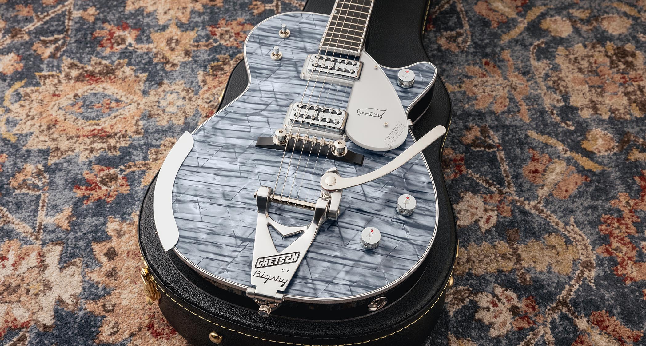 Gretsch G6134T-58 Limited Edition Penguin Pale Blue Pearl