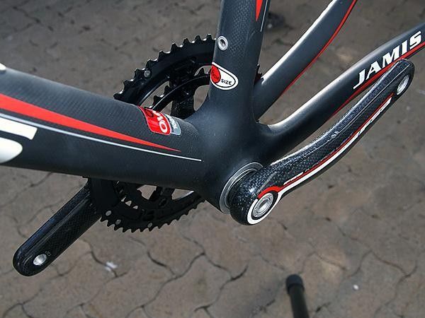 Among the BB30 adopters is Jamis