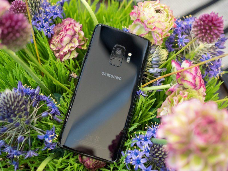 Samsung Galaxy S9 in Midnight Black