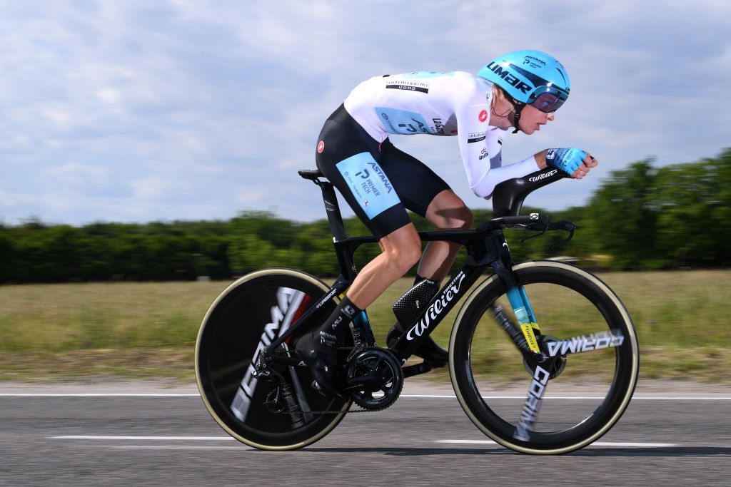 MILAN ITALY MAY 30 Aleksander Vlasov of Russia and Team Astana Premier Tech white best young jersey during the 104th Giro dItalia 2021 Stage 21 a 303km Individual Time Trial stage from Senago to Milano ITT UCIworldtour girodiitalia Giro on May 30 2021 in Milan Italy Photo by Tim de WaeleGetty Images