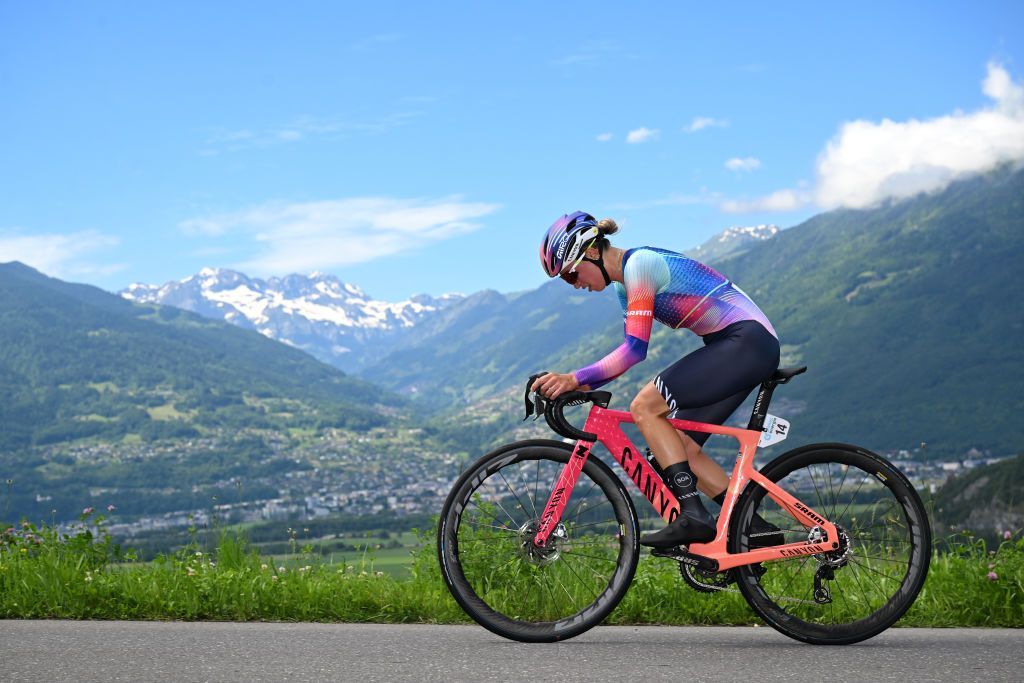 VILLARSSUROLLON SWITZERLAND JUNE 16 Katarzyna Niewiadoma of Poland and Team CanyonSram Racing sprints during the 4th Tour de Suisse Women 2024 Stage 2 a 157km individual time trial stage from Aigle to VillarssurOllon 1249m UCIWWT on June 16 2024 in VillarssurOllon Switzerland Photo by Tim de WaeleGetty Images