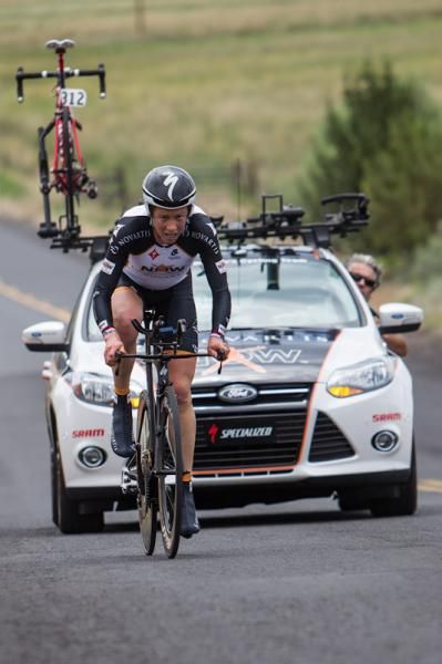Alison Powers (NOW and Novartis) tackles the last little climb before finishing.