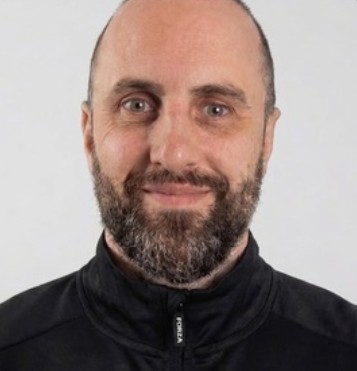 Andrew headshot