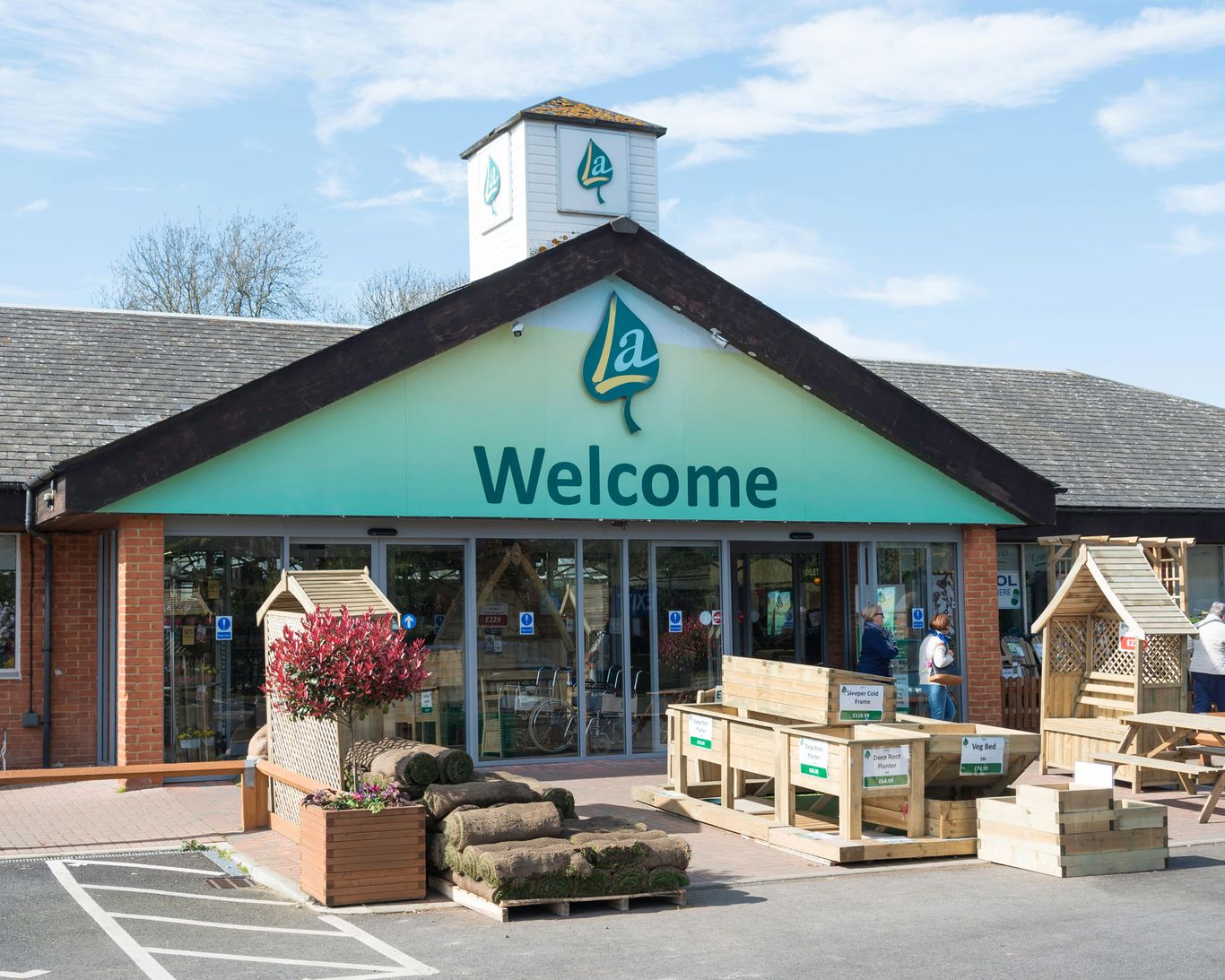 Are garden centres open over the 2021 May Bank Holiday weekend? Real