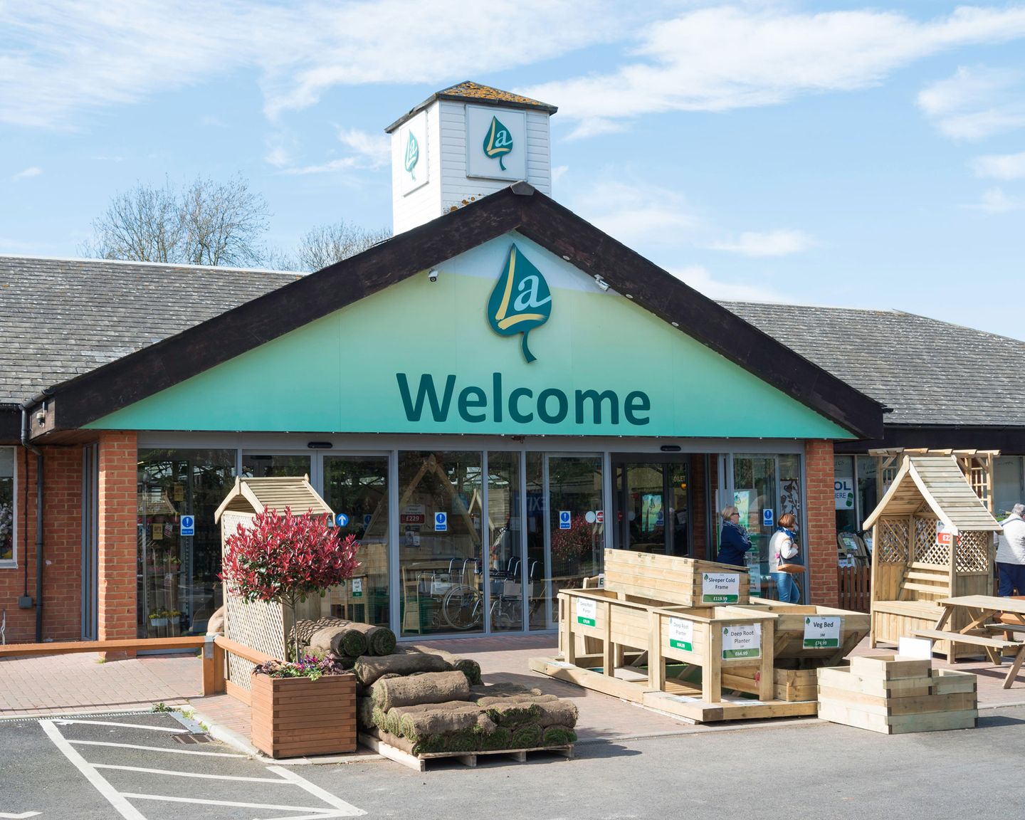 Are garden centres open over the 2021 May Bank Holiday weekend? Real