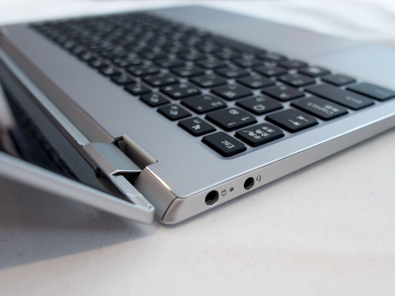 Lenovo Yoga 710 11-inch