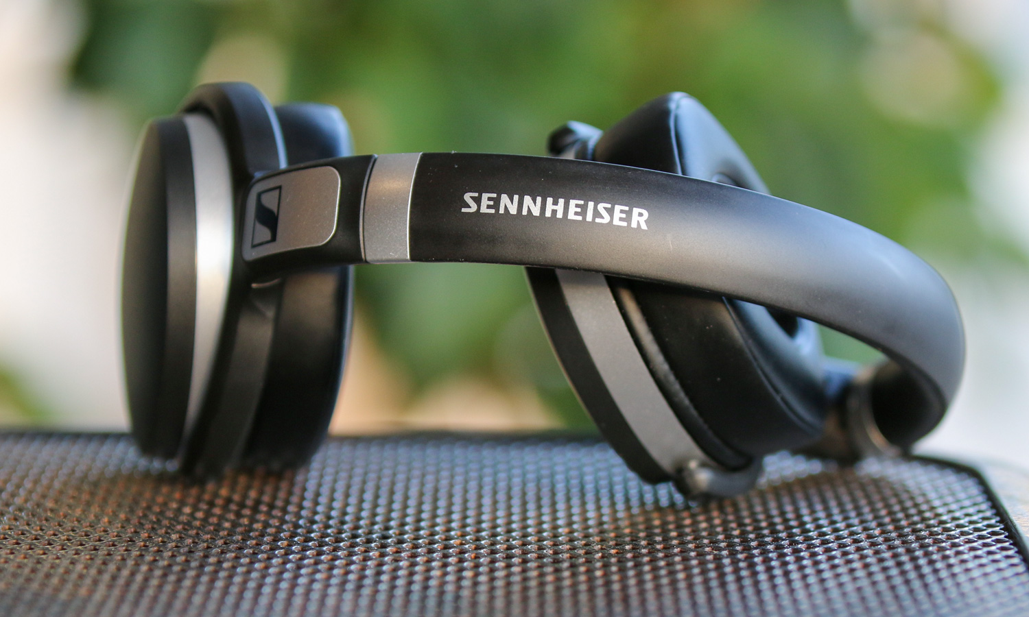 SENNHEISER HD 4.50 Special Edition Over Ear Wireless Headphones Noise Cancelling 
