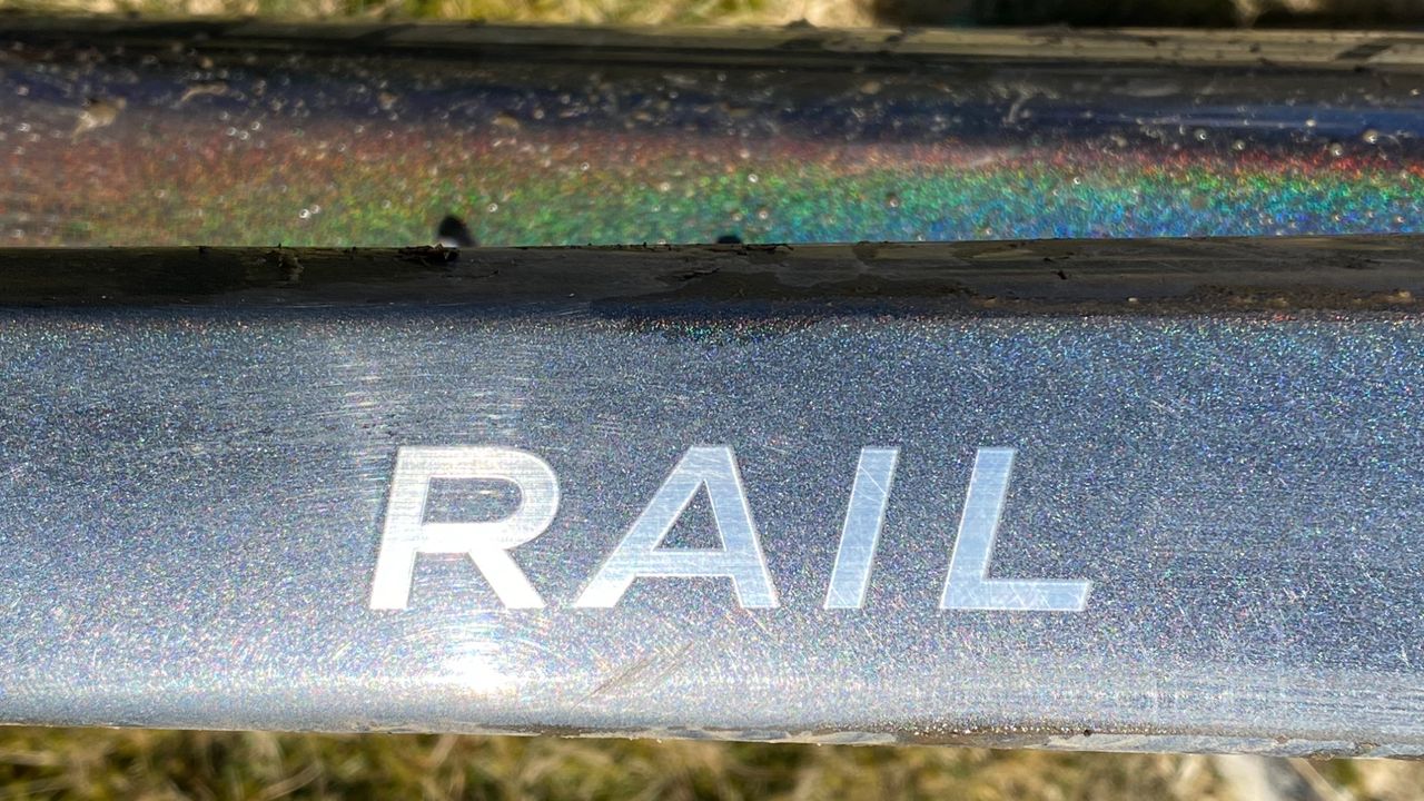 Trek Rail 9.9 Graphic on top tube