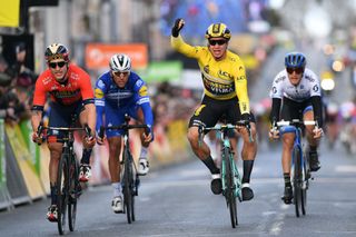 Dylan Groenewegen (Jumbo-Visma) wins stage 2 of Paris-Nice.