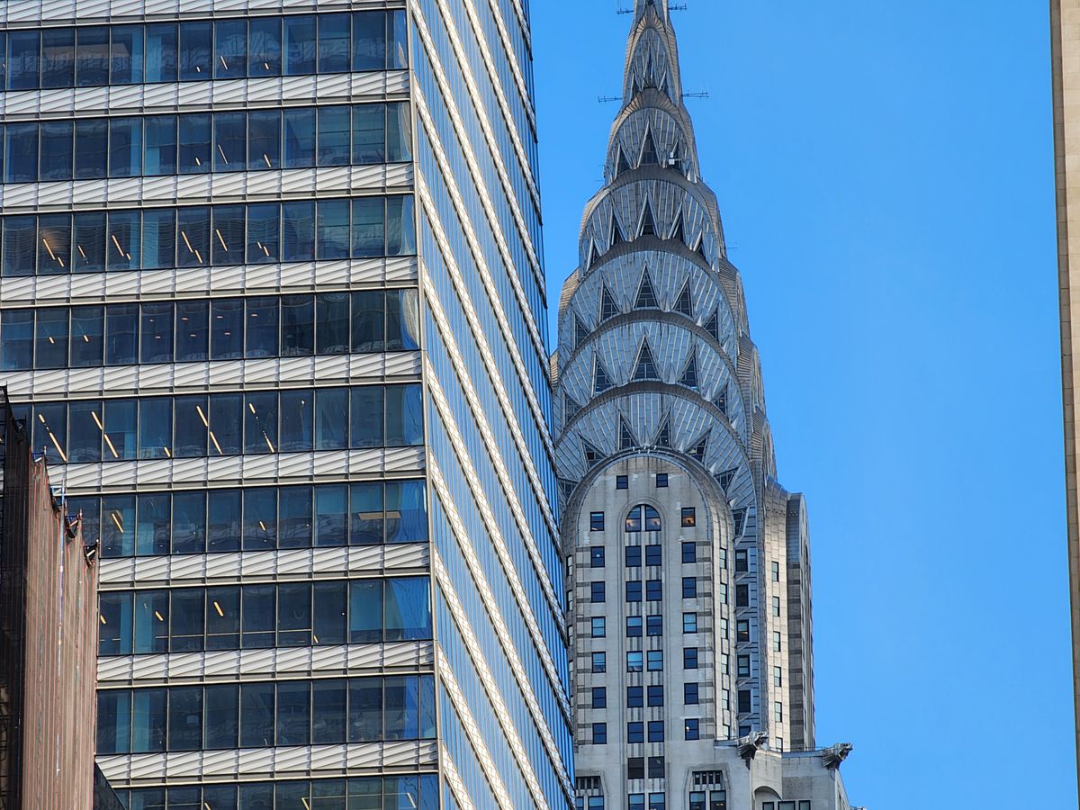 galaxy s22 ultra zoom chrysler 10x