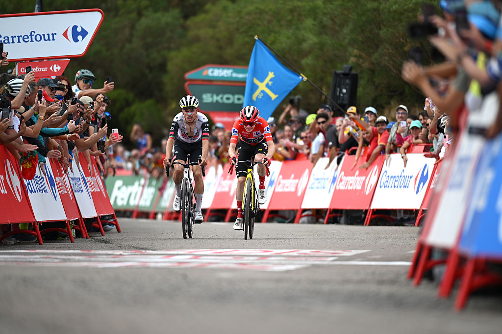 almeida and vingegaard stage 14 vuelta 2025