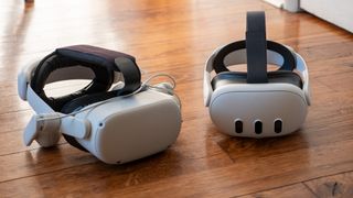 The Oculus Quest 2 and Meta Quest 3 side-by-side