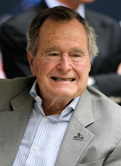 George H.W. Bush released after weeklong stay in hospital
