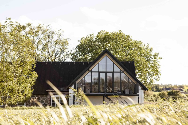 Hillenberg | Wallpaper