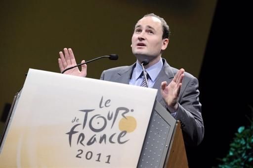 Tour de France chief Jean-Etienne Amaury makes his speech