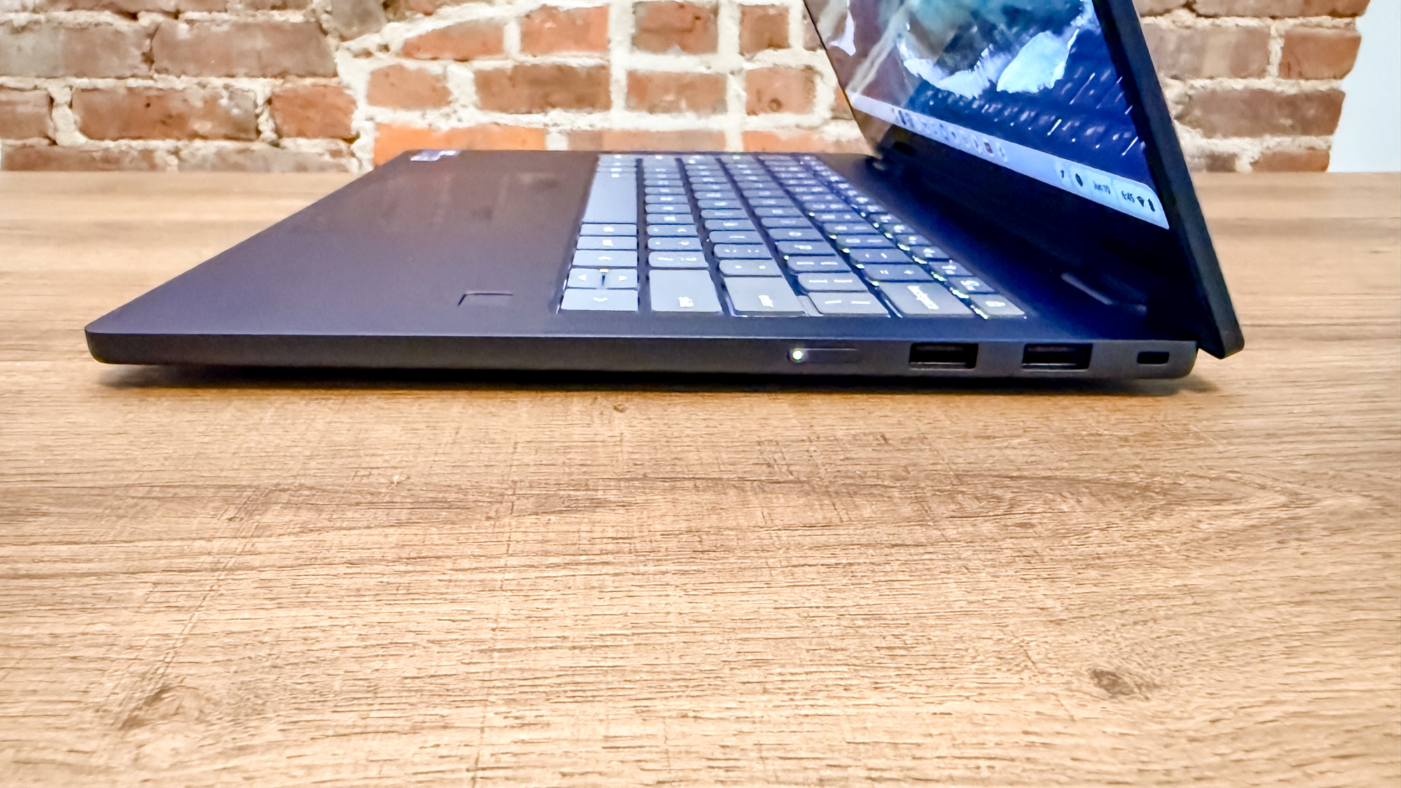 The right side ports of the Lenovo Chromebook Plus 2-in-1 Gen 10