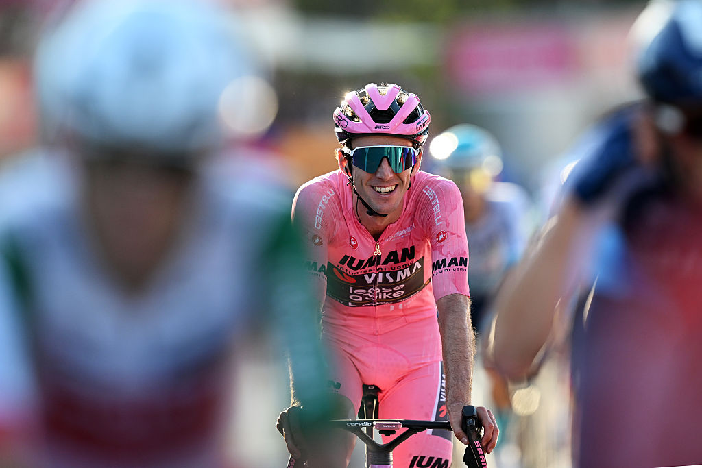 Simon Yates crosses the line to win the 2025 Giro d&#039;Italia