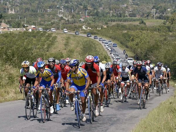 The peloton tackles a climb in stage 12.