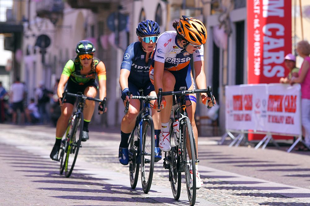 Giro Rosa stage 3 - Chiara Perini of Italy and Team Top Girls Fassa Bortolo / Sara Penton of Sweden and Team Virtu Cycling / Carmela Cipriani of Italy and Team Conceria Zabri-Fanini