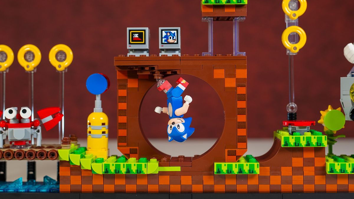 Lego Sonic the Hedgehog - Green Hill Zone closeups and action shots