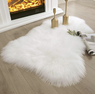 Faux fur white sheepskin accent rug from Amazon.