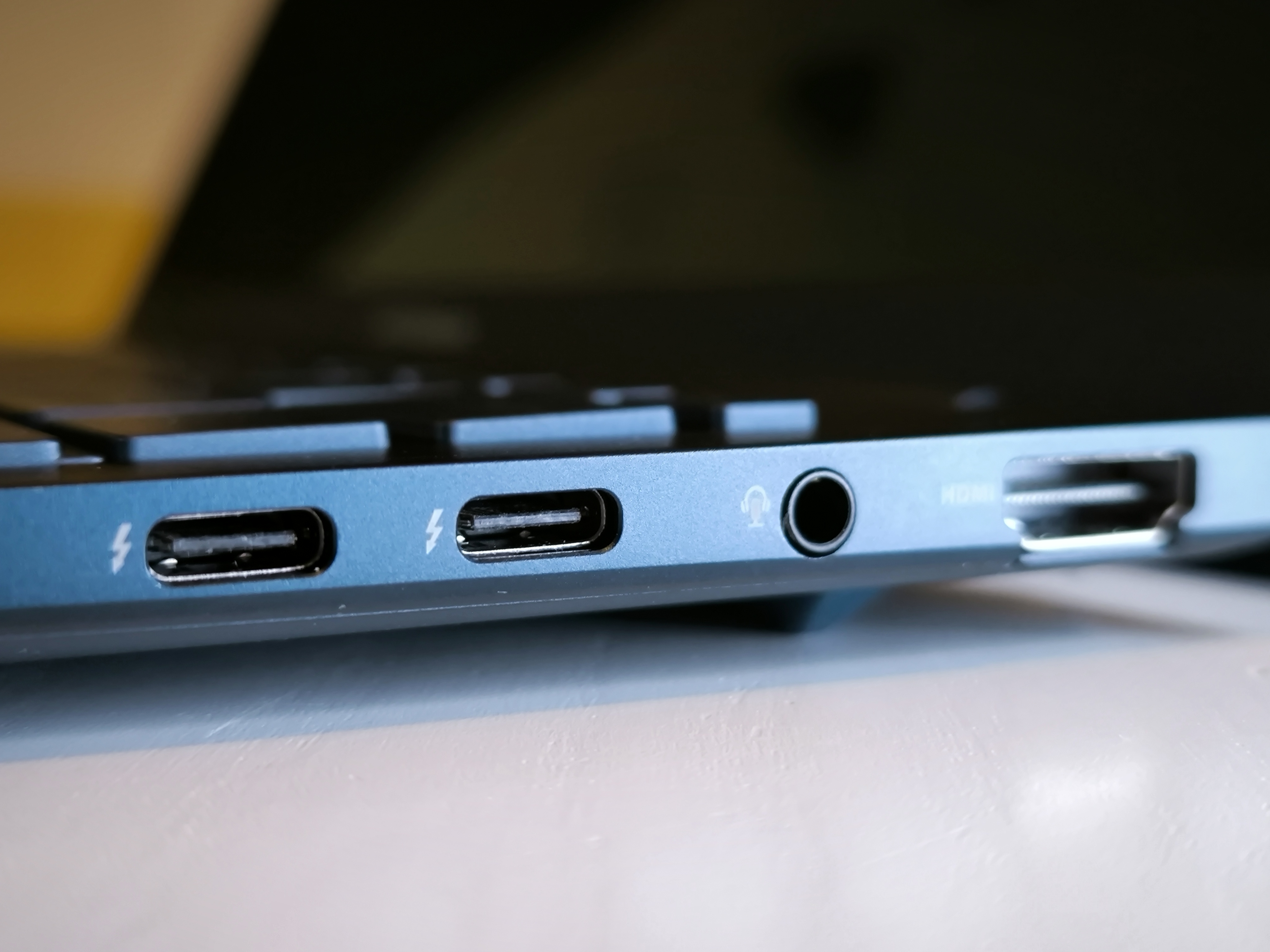 Asus Zenbook 14 OLED