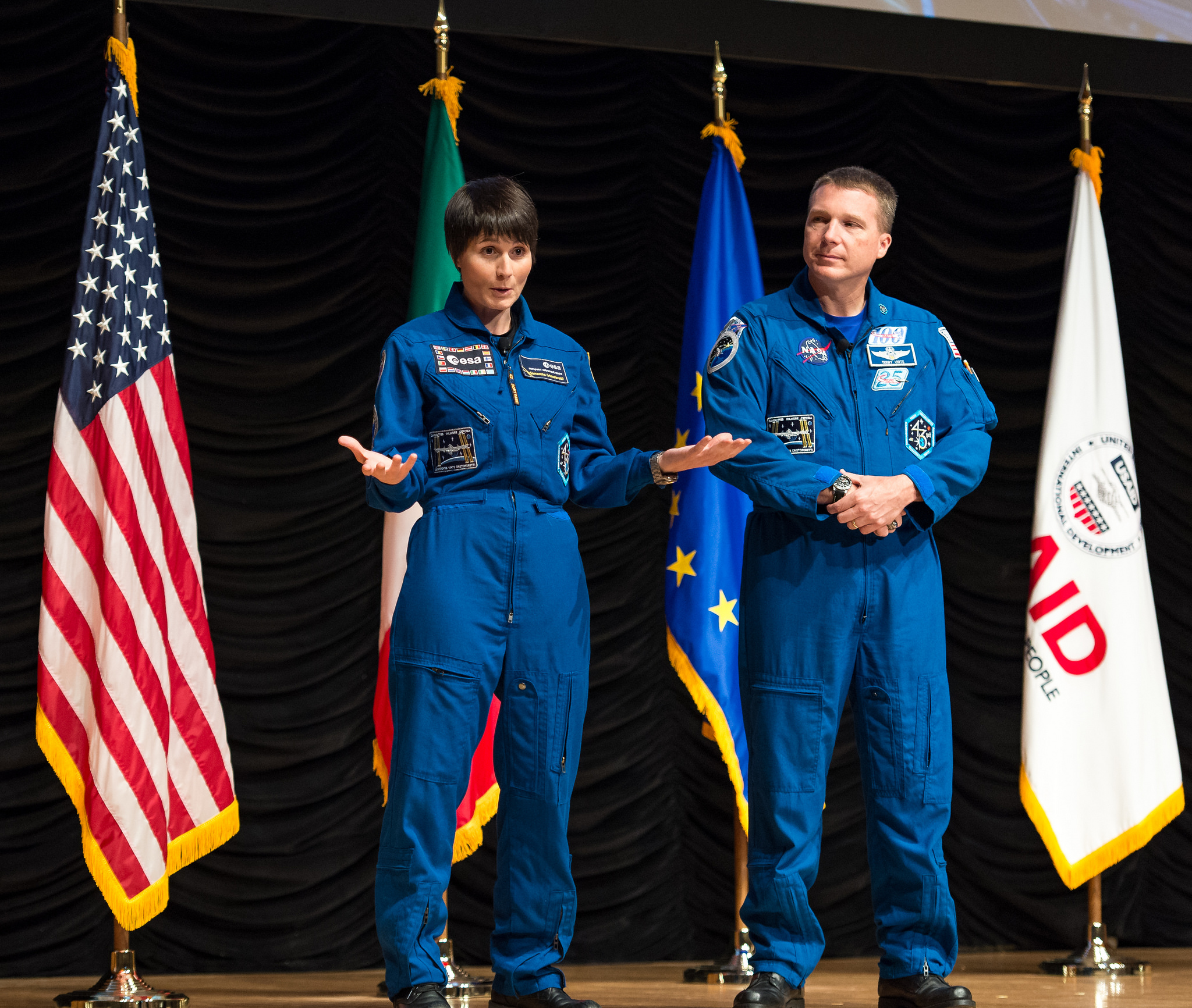 Astronauts Samantha Cristoforetti and Terry Virts