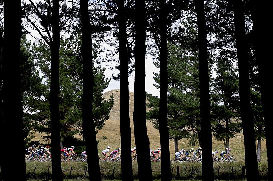 The peloton during stage 5
