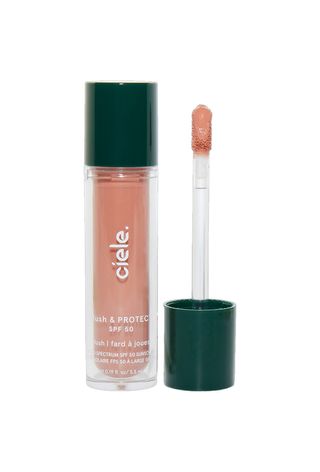 Ciele, Blush & Protect SPF 50+ Liquid Blush in Farbe Kirsty