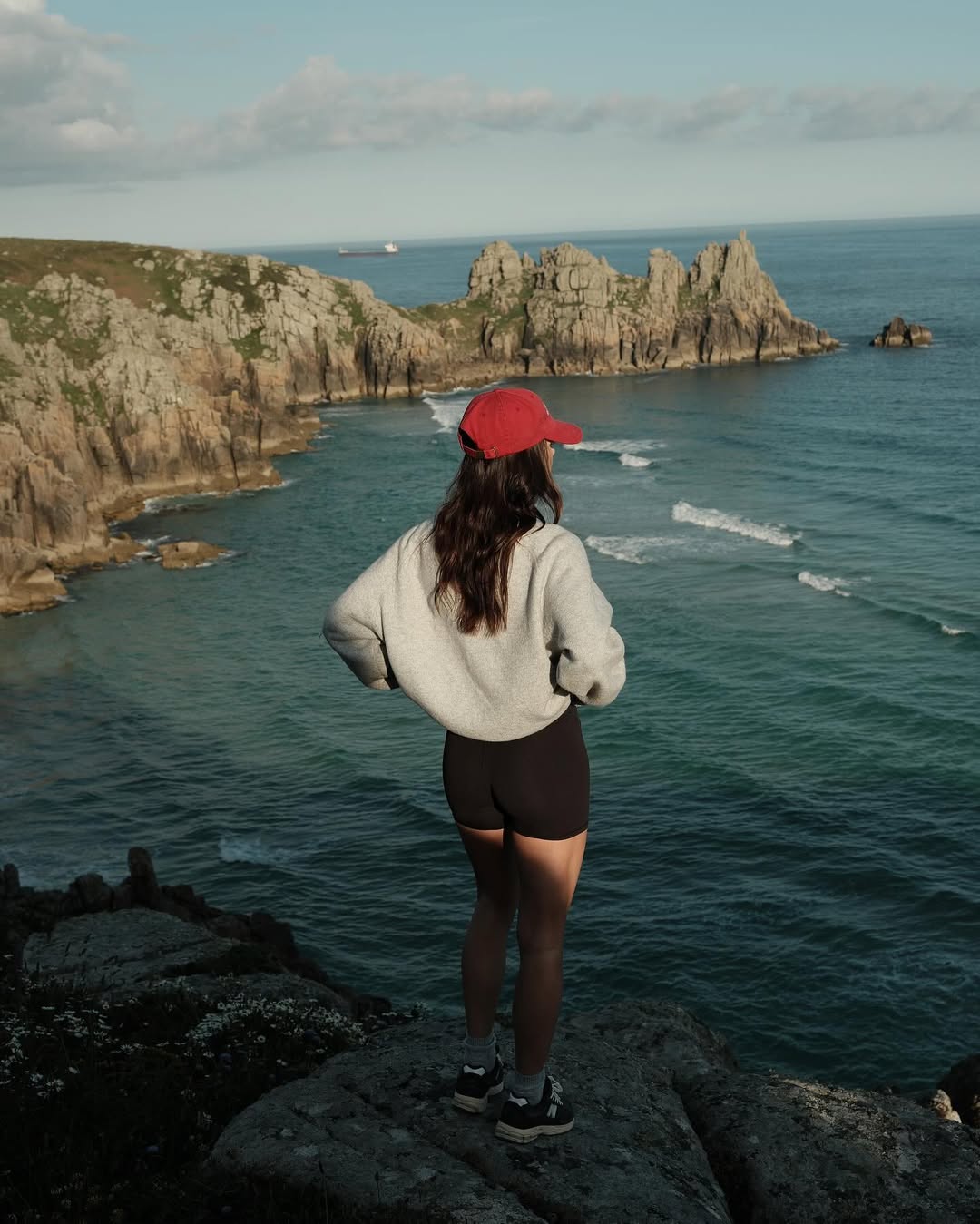 Jess wearing red hat